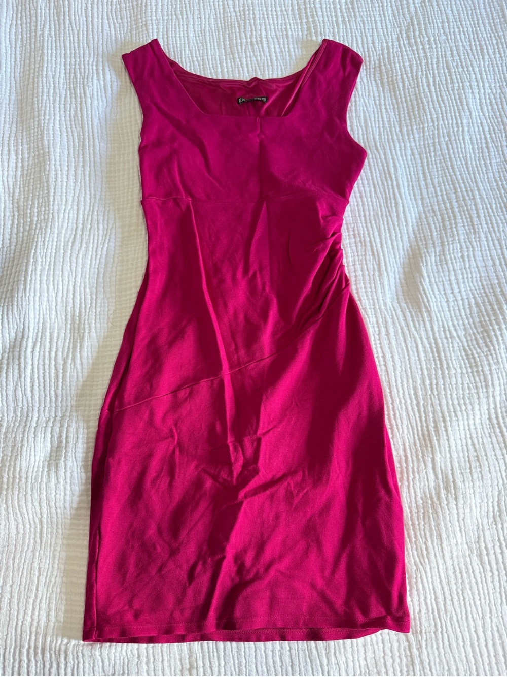 Express Bright Fuchsia Sleeveless Sheath Dress